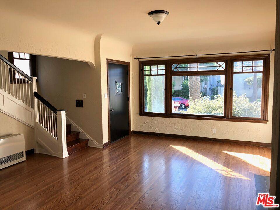San Pedro, CA 90731,810 S Walker AVE