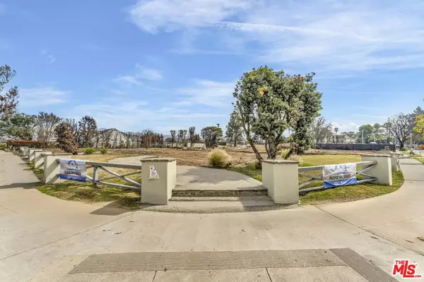 14827 Pampas Ricas BLVD, Pacific Palisades, CA 90272