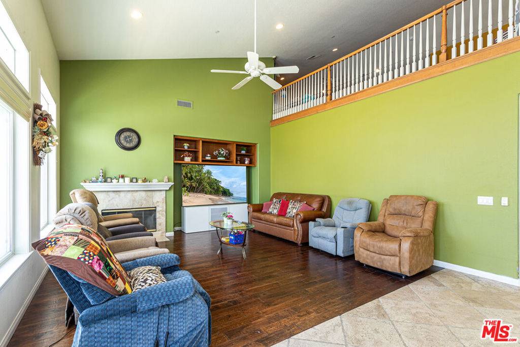 Yorba Linda, CA 92886,18568 Arbor Gate LN
