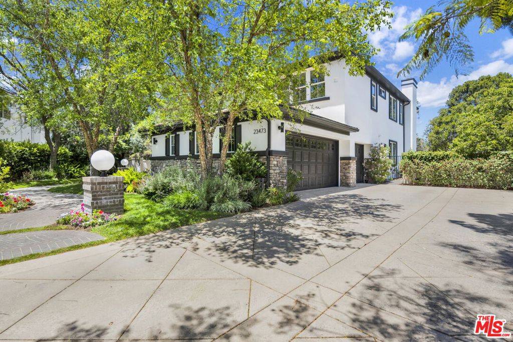 Calabasas, CA 91302,23473 Palm DR