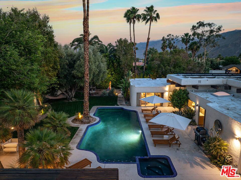 Palm Springs, CA 92262,550 N Arquilla RD