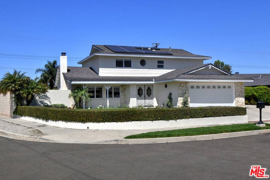 2107 Rockdale AVE, Simi Valley, CA 93063