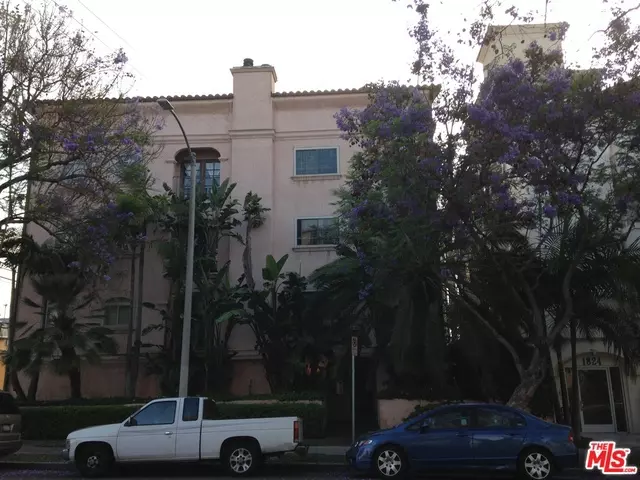 Los Angeles, CA 90025,1818 Greenfield AVE #101-302