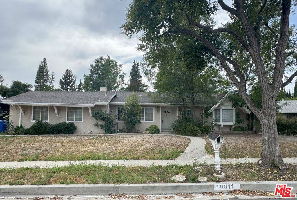 Porter Ranch, CA 91326,10811 Amigo AVE