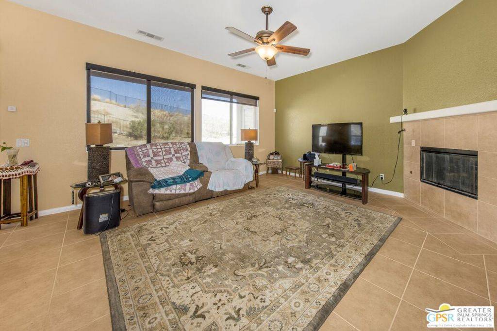 Desert Hot Springs, CA 92240,13818 Summit View CT