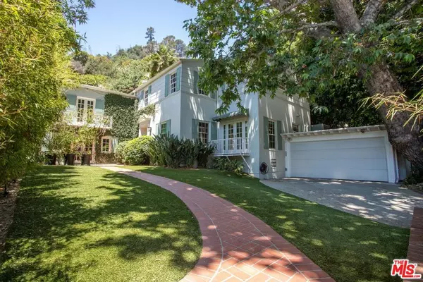 Los Angeles, CA 90068,2055 Outpost DR