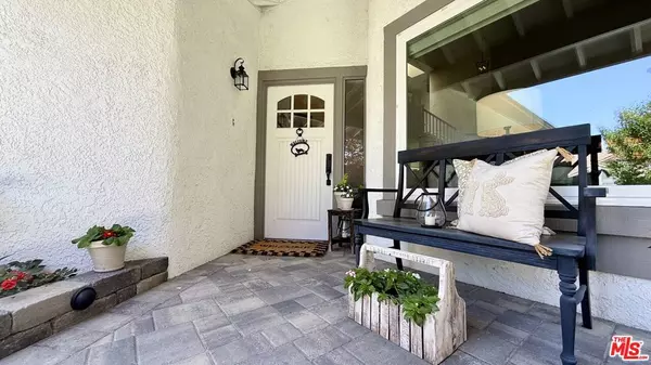 Calabasas, CA 91301,26820 Cactus TRL