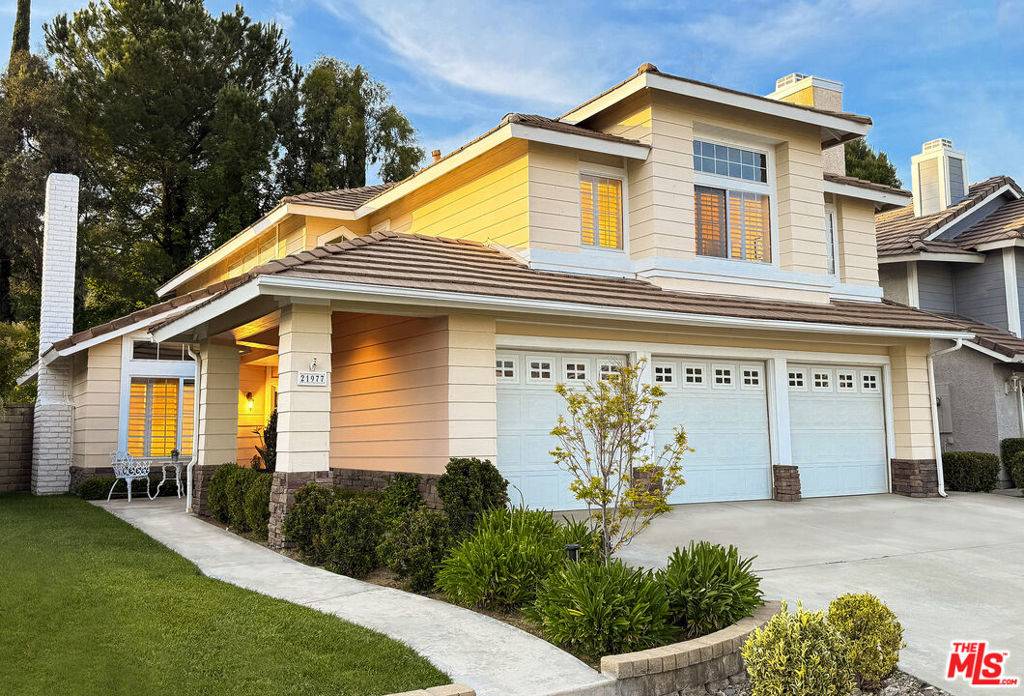 21977 Wakefield CT, Santa Clarita, CA 91350