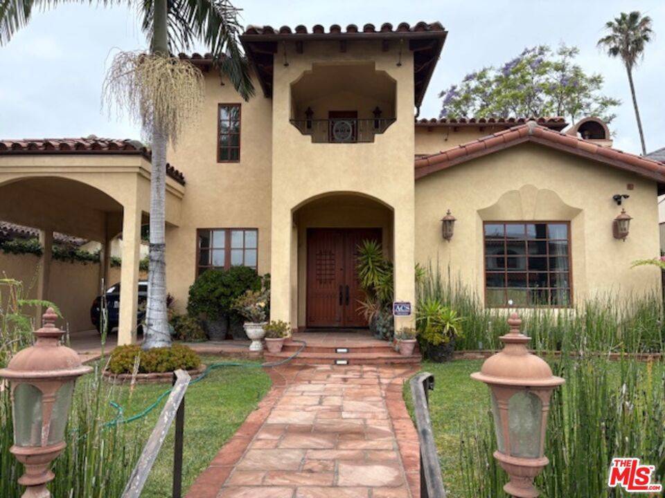 345 S Palm DR, Beverly Hills, CA 90212