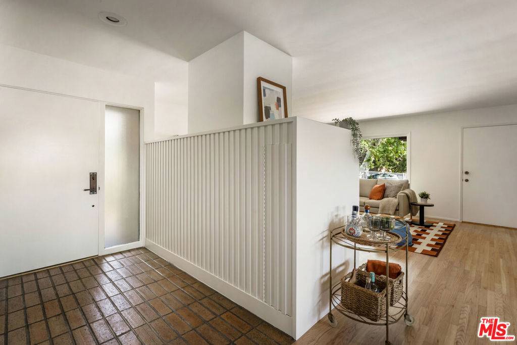 Altadena, CA 91001,1943 Coolidge AVE
