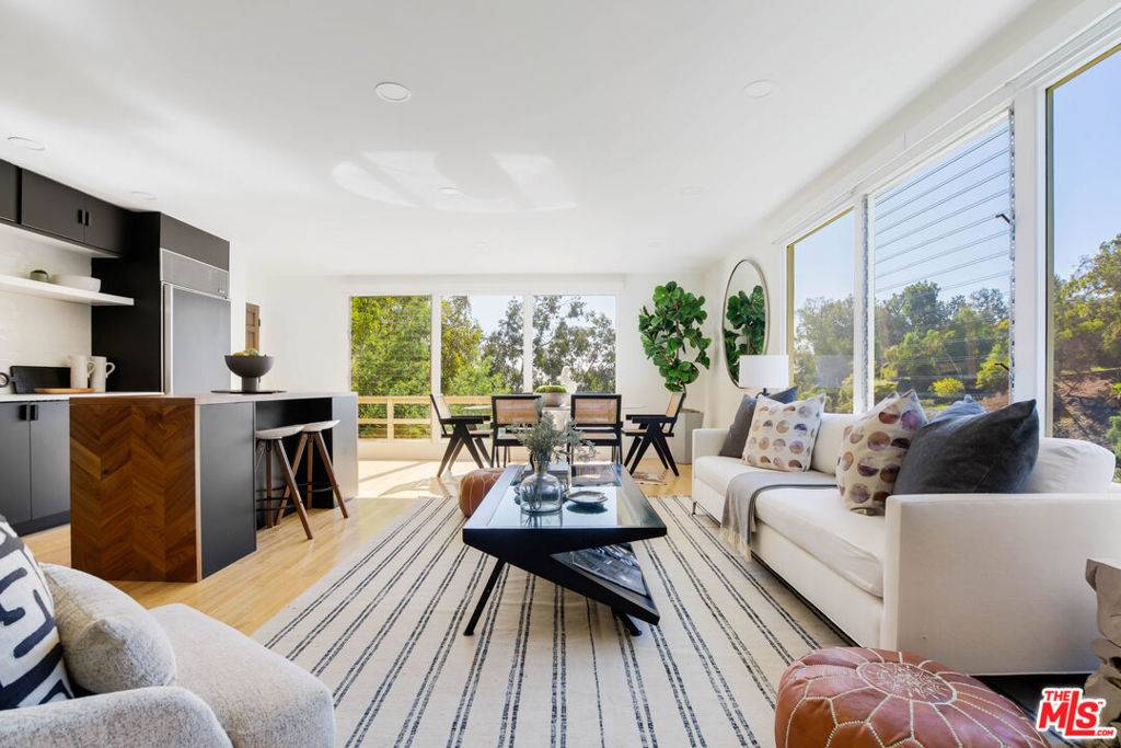 1311 Braeridge DR, Beverly Hills, CA 90210