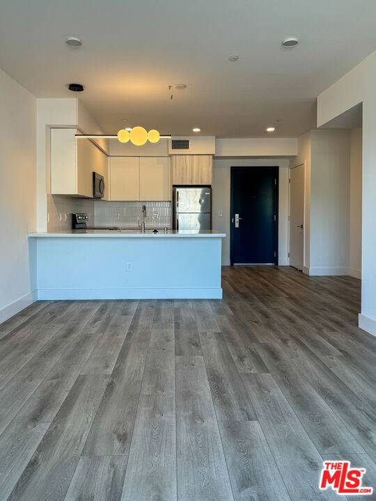 6535 Melrose AVE #310, Los Angeles, CA 90038