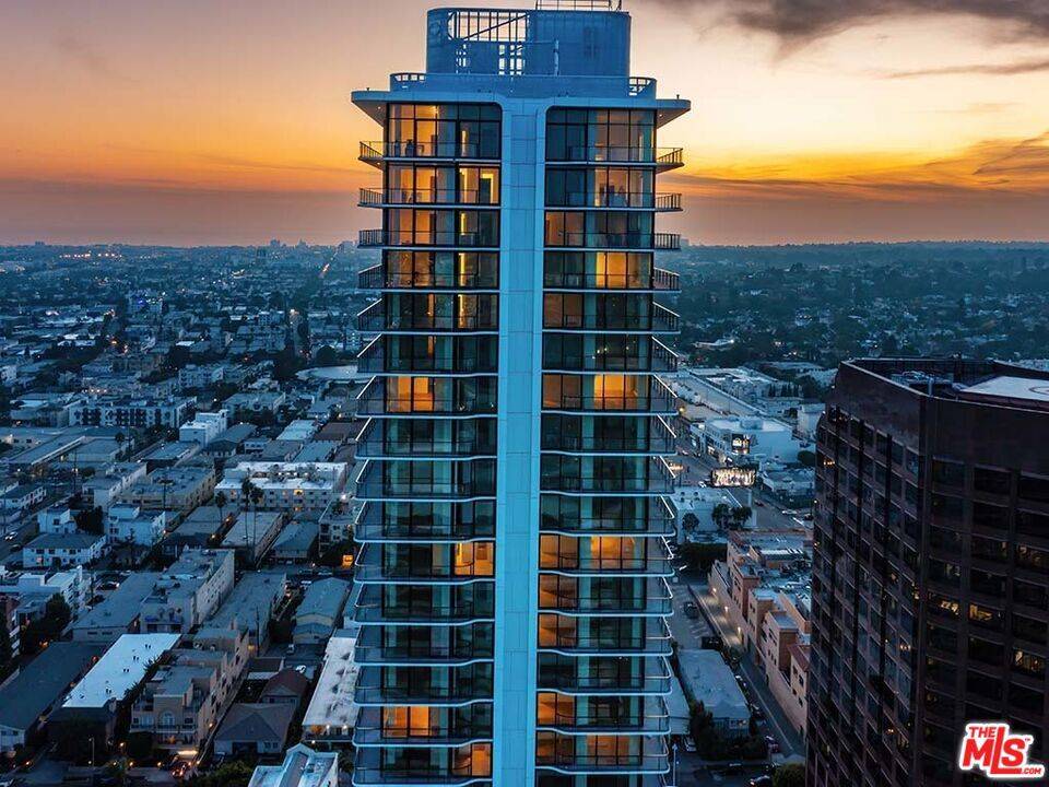 11750 Wilshire BLVD #3001, Los Angeles, CA 90025