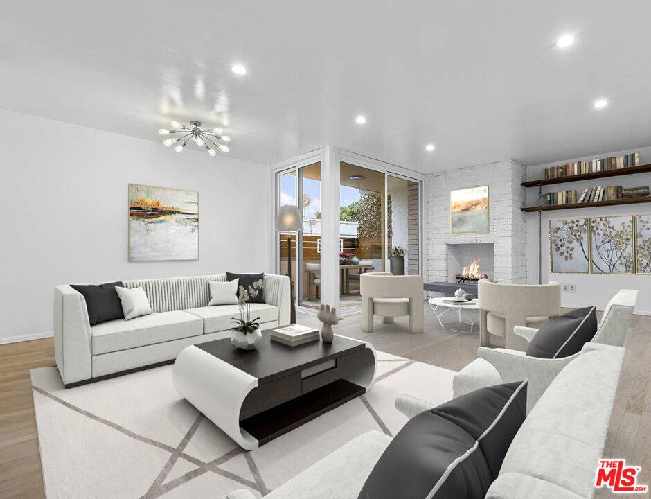1807 Camden AVE #4, Los Angeles, CA 90025