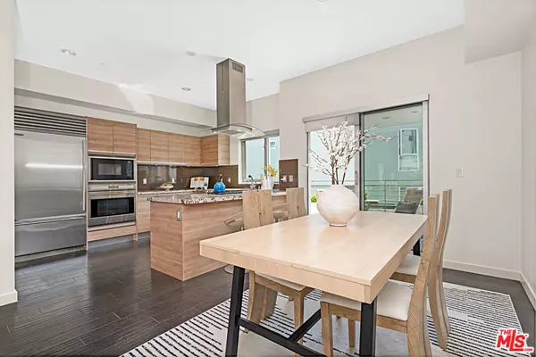 3119 Via Dolce #116, Marina Del Rey, CA 90292