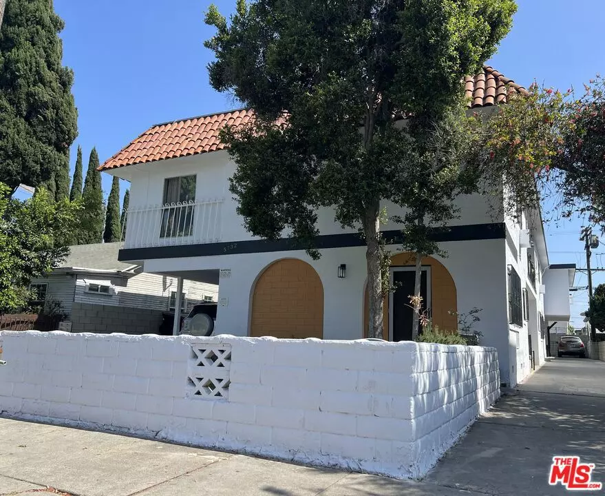 Los Angeles, CA 90038,5732 Lexington AVE