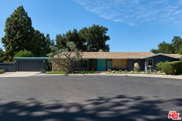 16045 Royal Mount DR, Encino, CA 91436