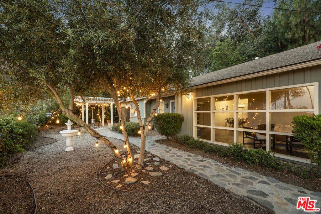 3313 Coy DR, Sherman Oaks, CA 91423