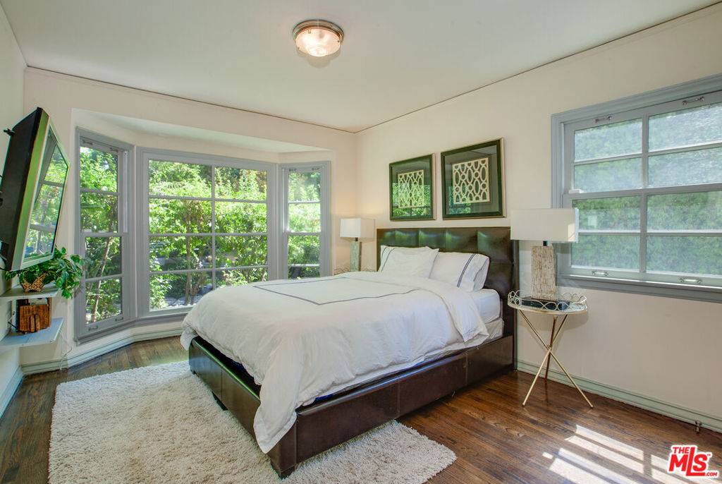 West Hollywood, CA 90048,449 Westbourne DR