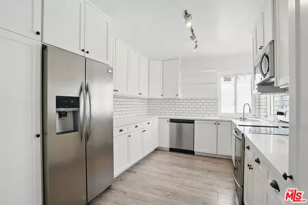 Santa Monica, CA 90403,930 3rd ST #303