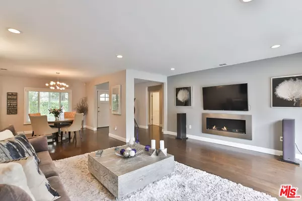 North Hollywood, CA 91602,4271 Riverton AVE