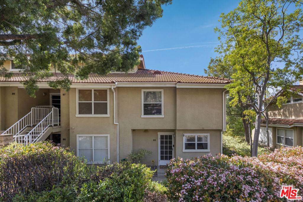 Simi Valley, CA 93065,2731 Erringer RD #85