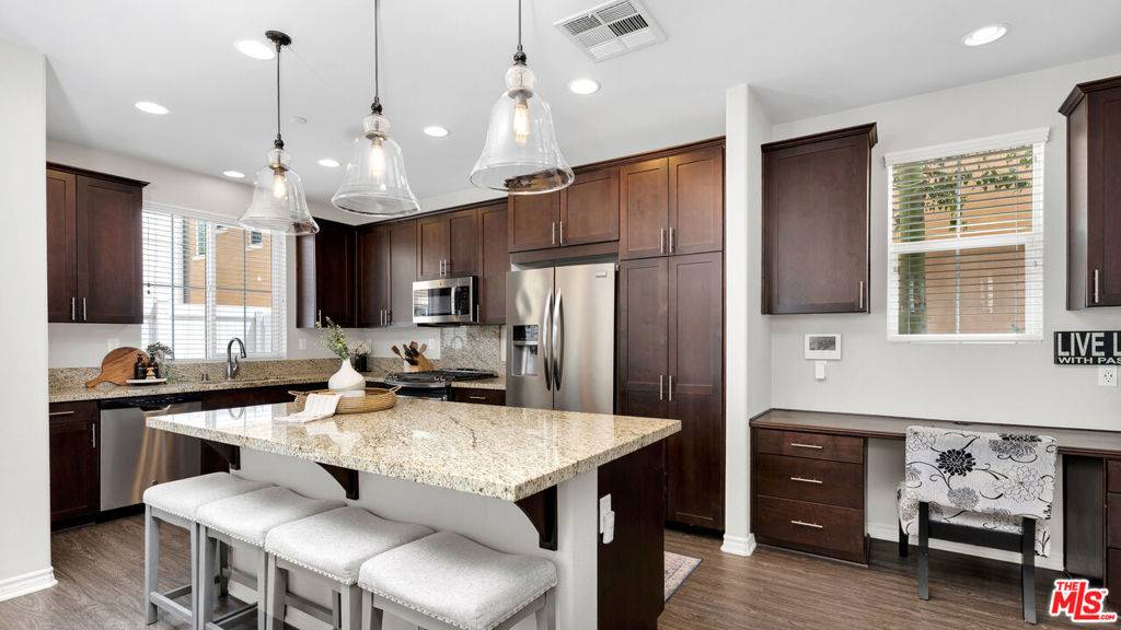 Torrance, CA 90502,22728 Meyler ST