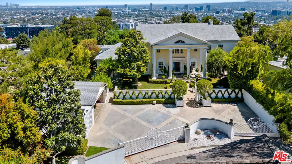 1350 Belfast DR, Los Angeles, CA 90069