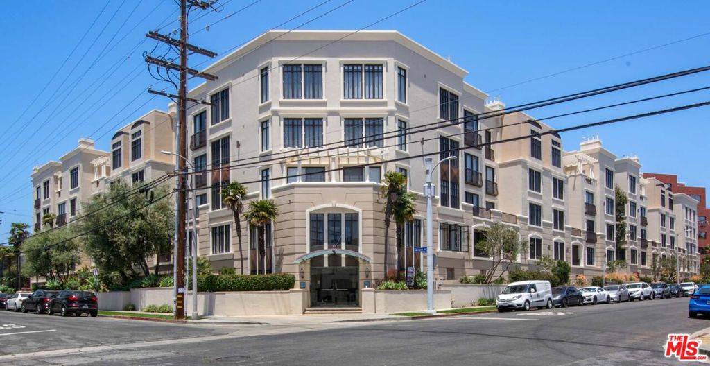 11847 Gorham AVE #202, Los Angeles, CA 90049