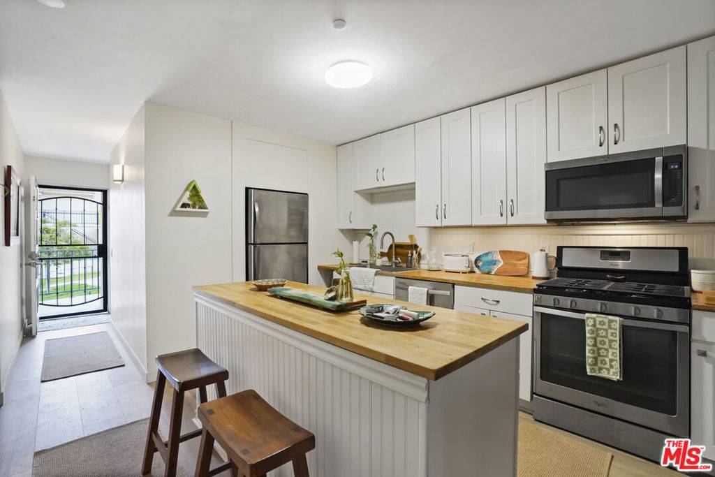Malibu, CA 90265,6472 Cavalleri RD