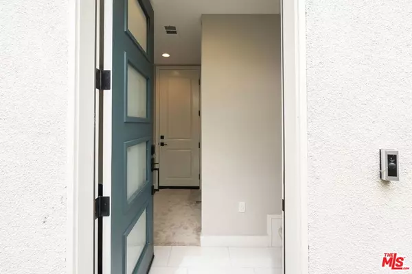 Gardena, CA 90249,14320 Claro Way