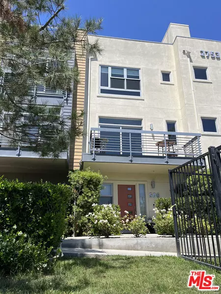 2753 Waverly DR #506, Los Angeles, CA 90039