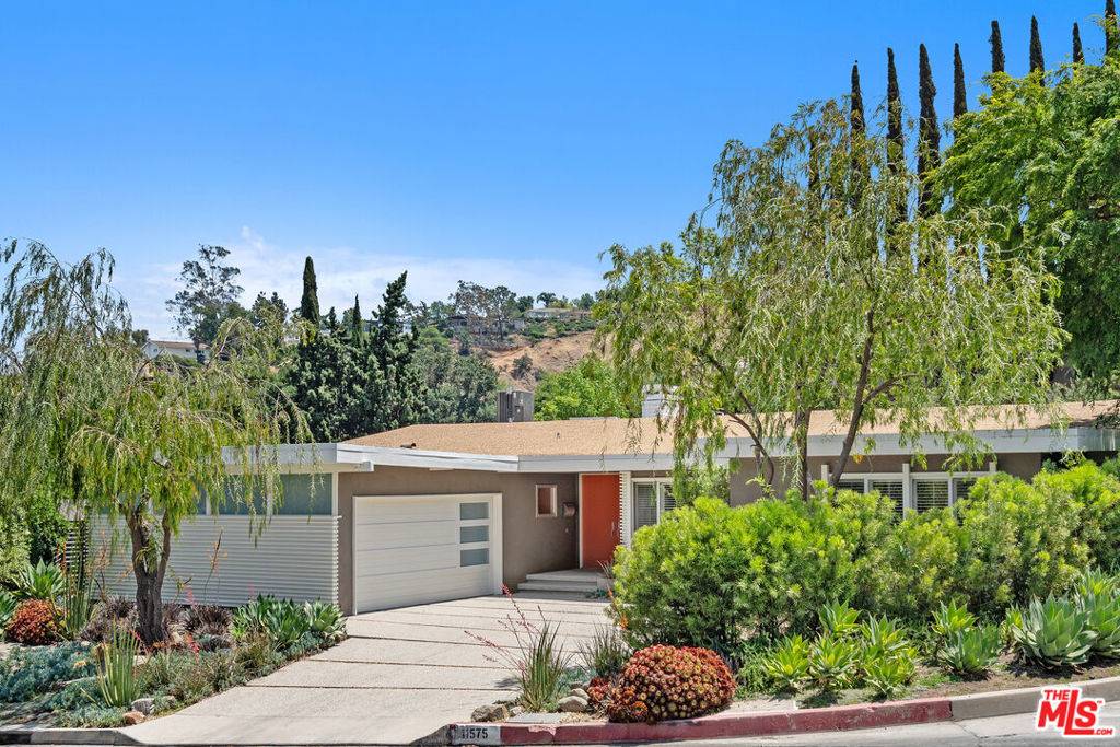 11575 Dona Dorotea DR, Studio City, CA 91604