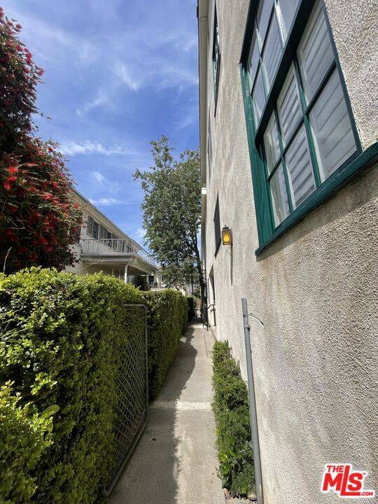 Santa Monica, CA 90403,1131 17th ST