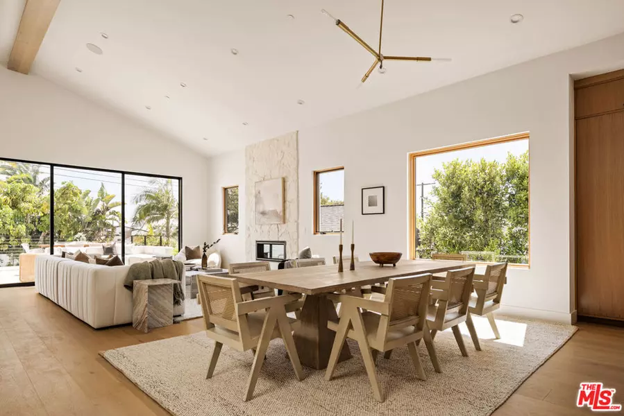 6356 W 83rd ST, Los Angeles, CA 90045