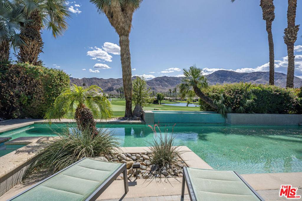 Rancho Mirage, CA 92270,7 Churchill LN