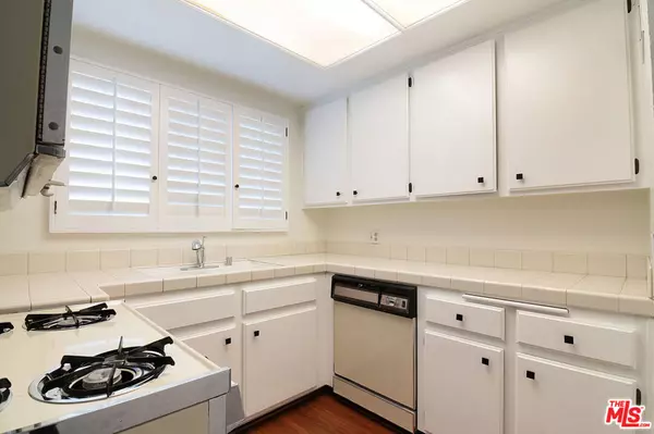 Los Angeles, CA 90066,3544 S Centinela AVE #307