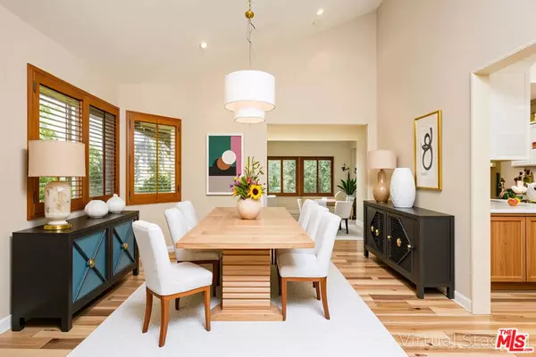 Westlake Village, CA 91362,4042 Stoneriver CT