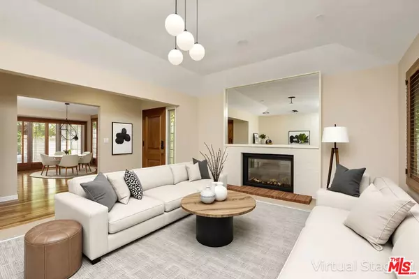 Westlake Village, CA 91362,4042 Stoneriver CT