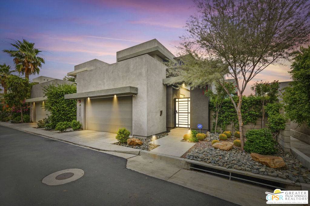 35364 East Side PL, Cathedral City, CA 92234
