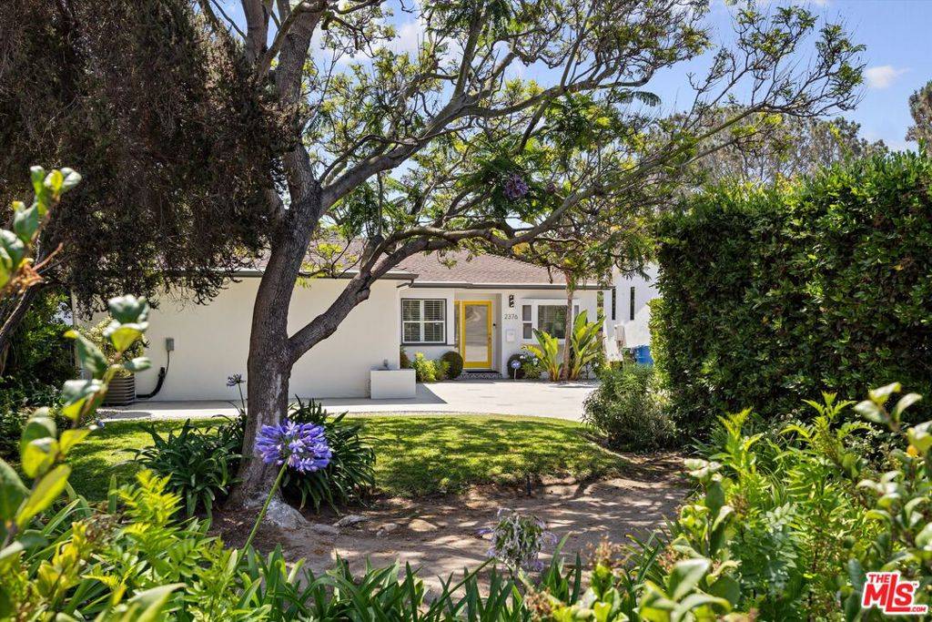 Santa Monica, CA 90405,2376 Dewey ST