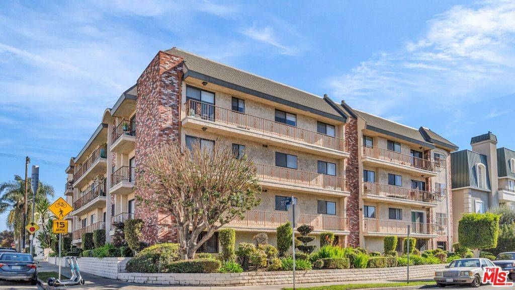 1800 Colby AVE #204, Los Angeles, CA 90025