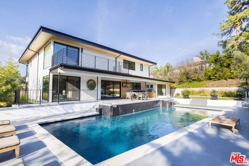 Studio City, CA 91604,11428 Dona Lola DR