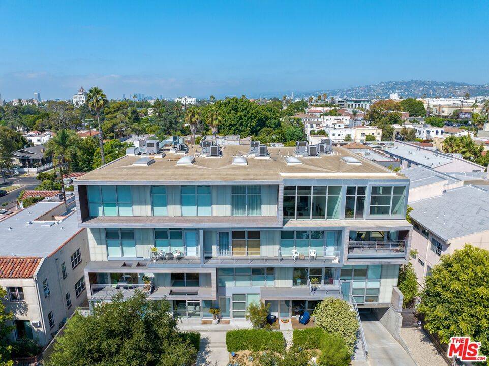 611 N Bronson AVE #6, Los Angeles, CA 90004