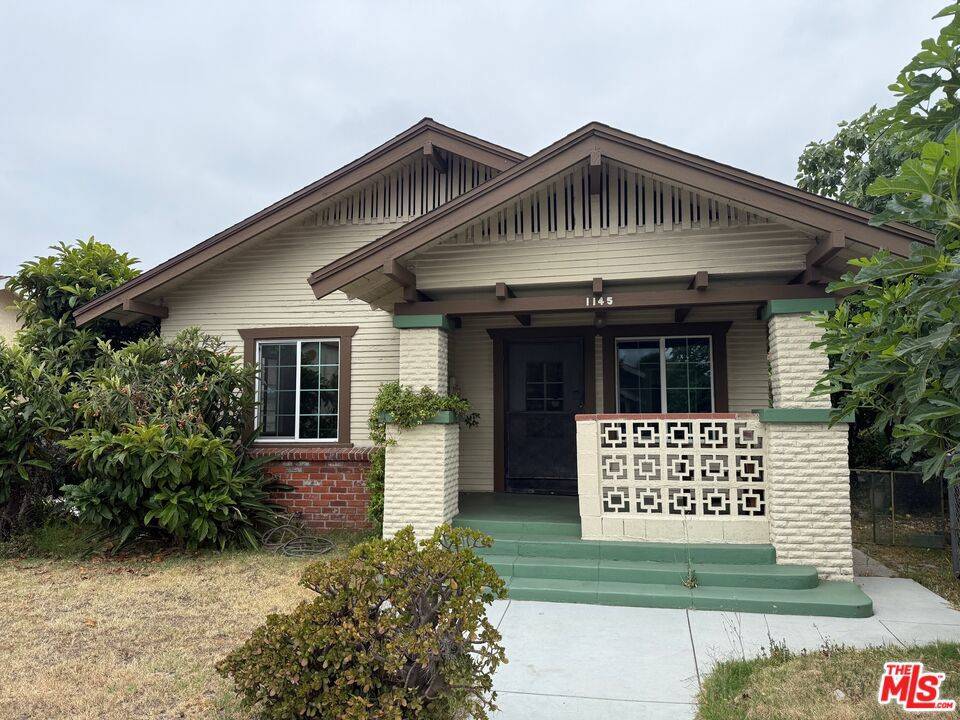 1145 E 10th ST, Long Beach, CA 90813