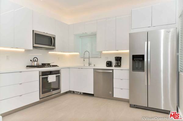 Los Angeles, CA 90025,1818 Thayer AVE #108