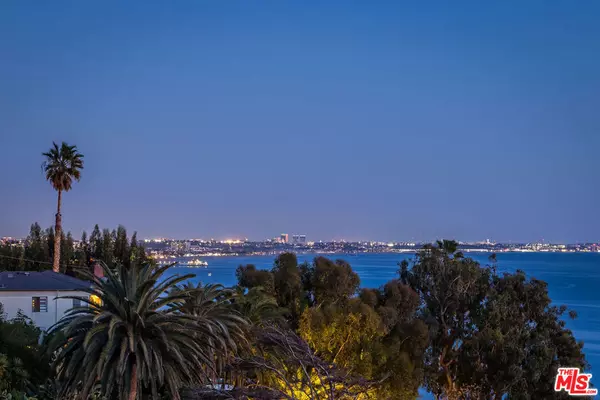 Pacific Palisades, CA 90272,324 Aderno WAY