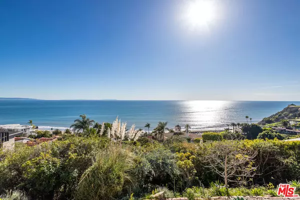 Pacific Palisades, CA 90272,324 Aderno WAY
