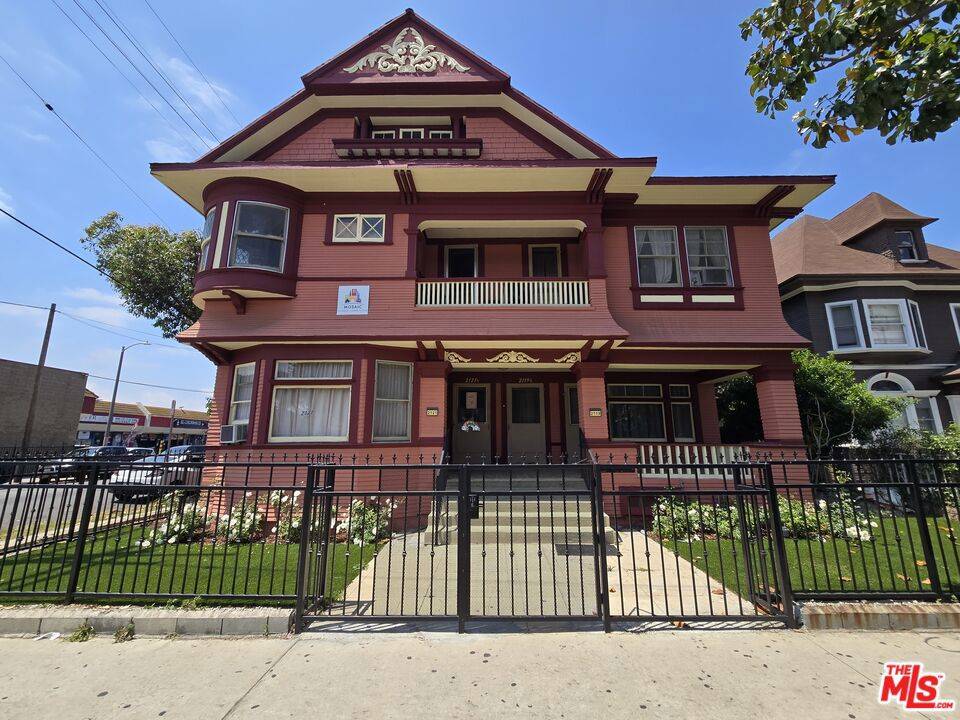 2119 S Union AVE, Los Angeles, CA 90007