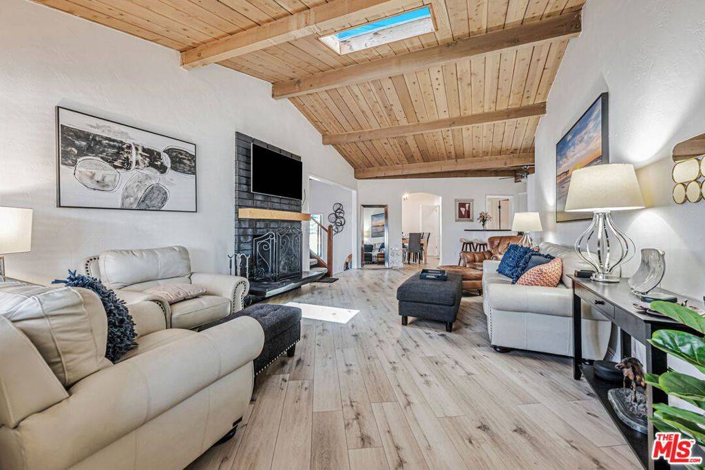 San Diego, CA 92109,1148 Turquoise ST